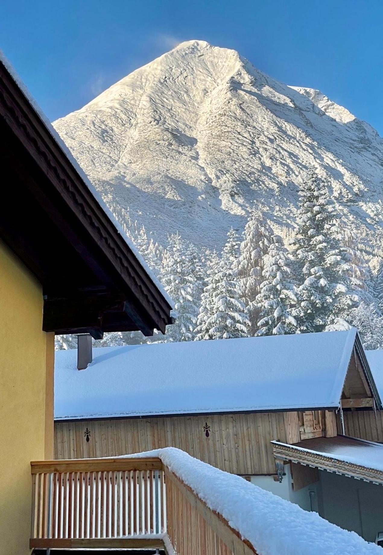 Haus Sabine Lägenhet Leutasch Exteriör bild